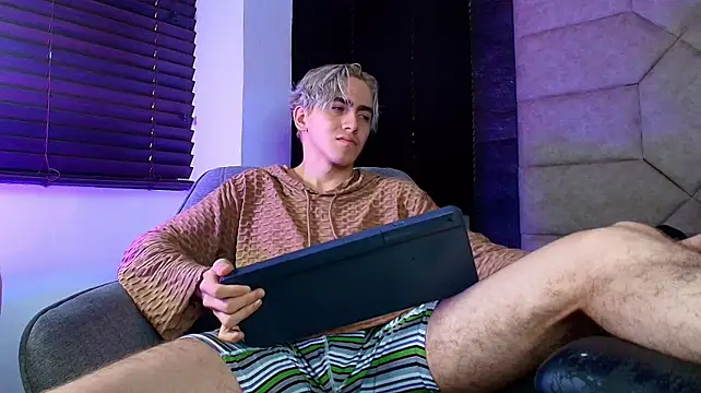 Tyler_Mcrey webcam