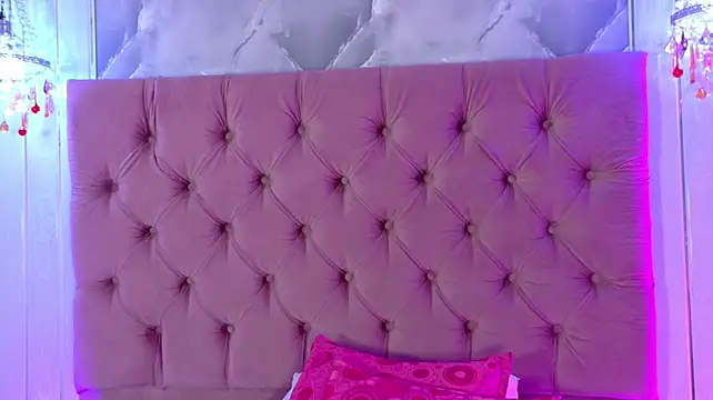Gabby-Sweet live cam on StripChat
