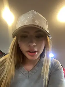 ChloeCollins__ webcam