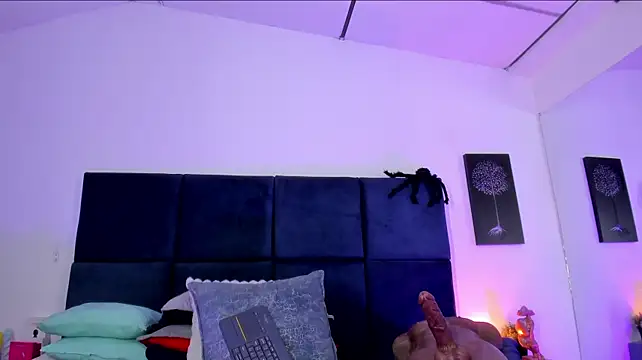 april_jones05 🚨 stream