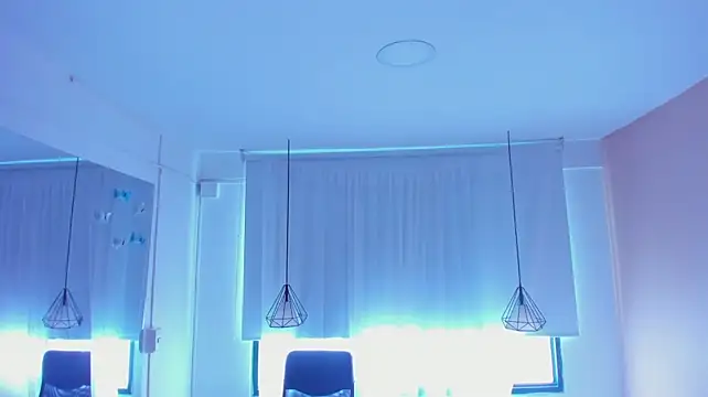 liabell_ webcam