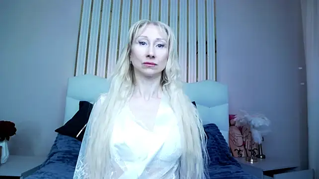 KissDreamm webcam