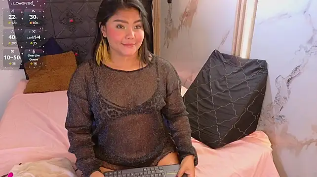Cherry_lovee webcam