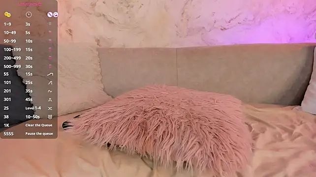 Nicollee_Brown_ webcam