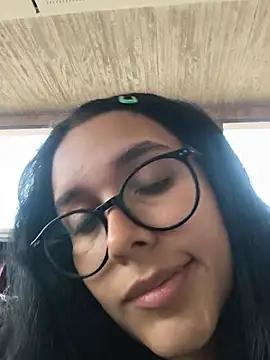 Annya-sweet webcam