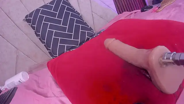 nikkita_dragon_ live sex cam