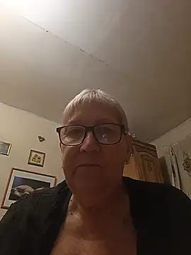 Molli1408 webcam