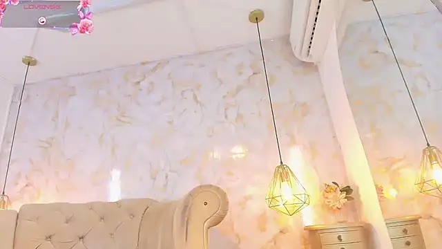 ariannaruiz webcam