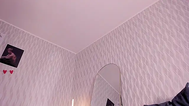 CharliSweet webcam