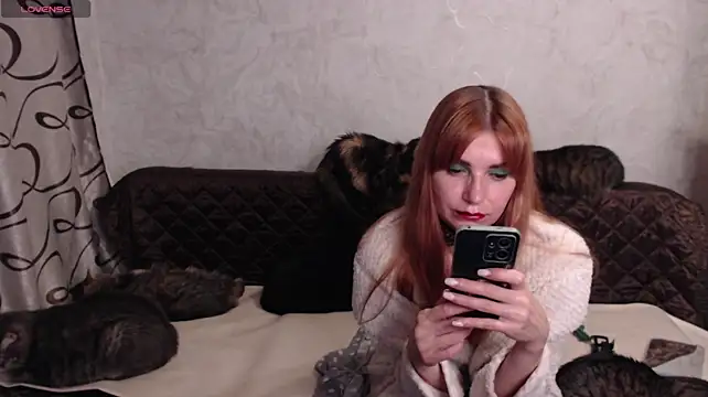 Olivia_Winston webcam