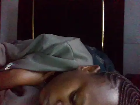 Ebony_caramell webcam