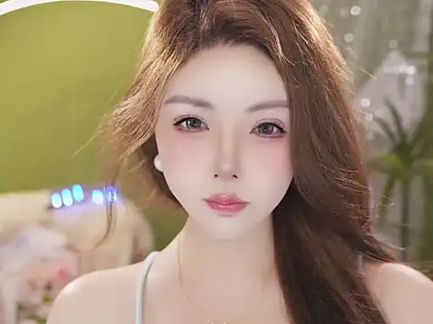 Qiaoqiao__ webcam