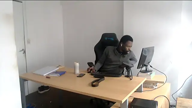 Mastertopdome live cam on StripChat