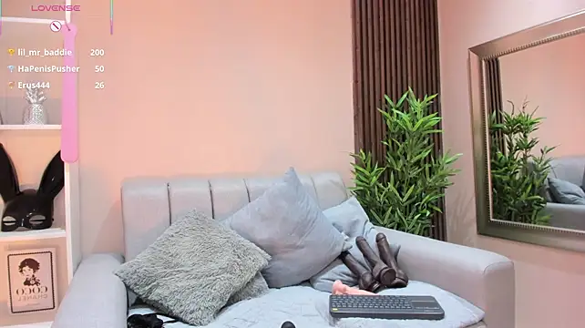 emily_burton18 webcam