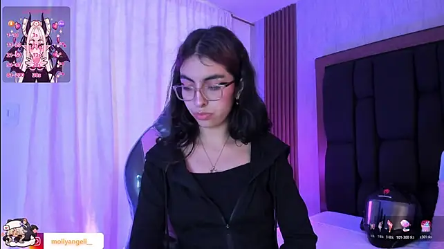 Molly_A webcam