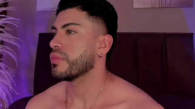 Alexander_Diazz webcam