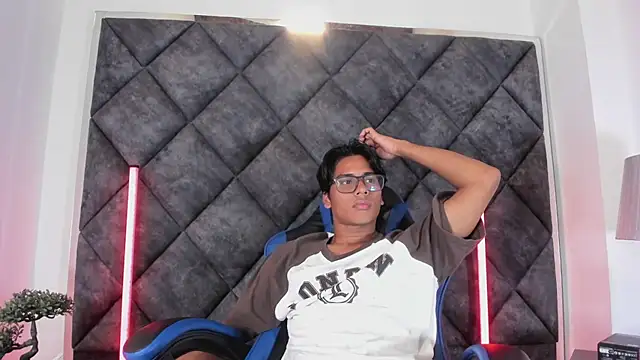 LiamKron webcam