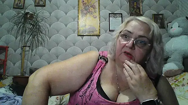 MarinaFarina53 webcam