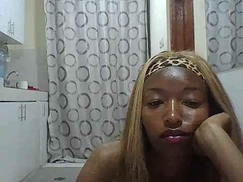 Miss_lavagirl webcam