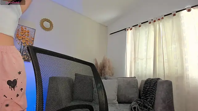 Naiely_Naides webcam
