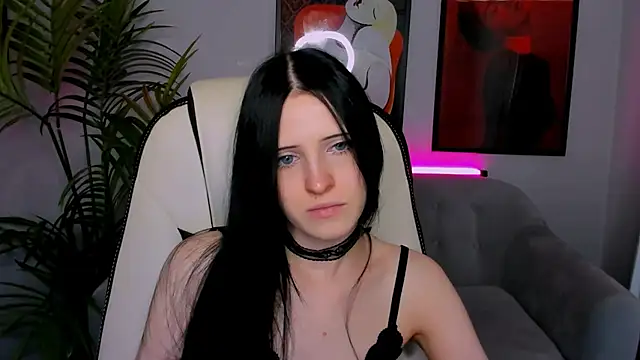 Chloe_Kingsley webcam