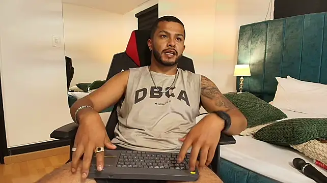 Bruno_Silva_ live cam on StripChat