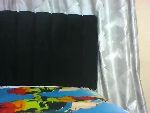 Freakysecret_doll webcam