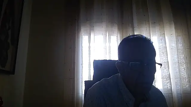 TonyComa live cam on StripChat