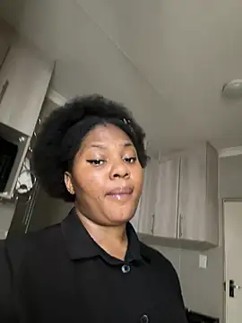 Renee-18 webcam