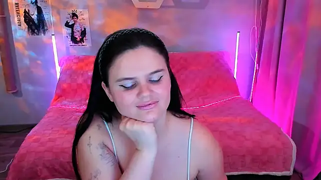 Lora_Secret webcam