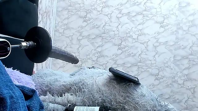 IVISBOUNCYASS webcam