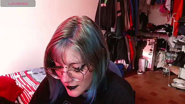 Rossiee_huntt webcam