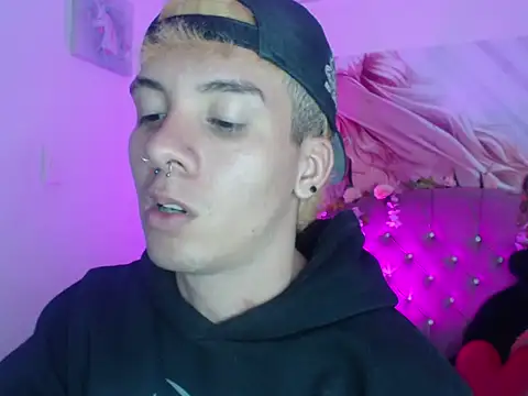 Audrey_Parkers webcam