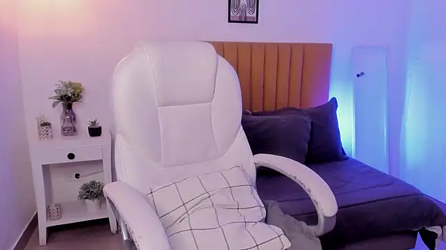 Kiara_Carter webcam
