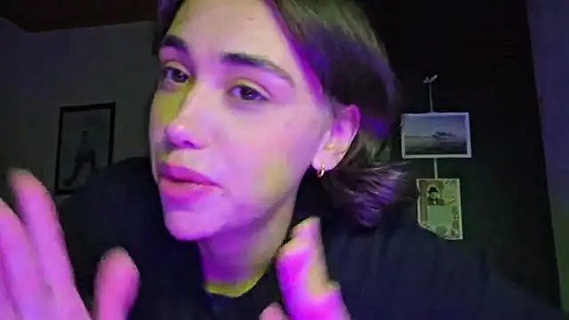 Mikka_Sargoni webcam