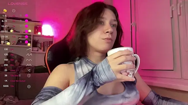 MaliaNyx webcam