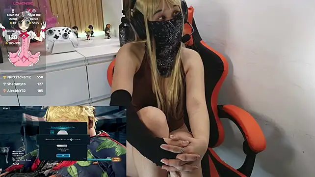 Ur_Lily webcam