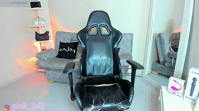 18_emma webcam