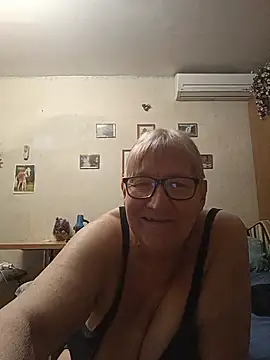 Molli1408 live cam preview