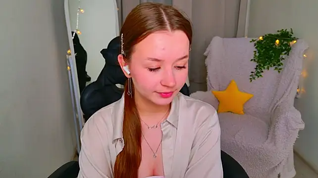 RileyBloomss webcam