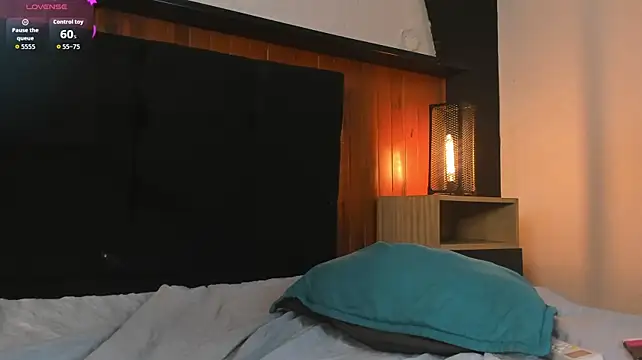 Cheys_Mast live sex cam