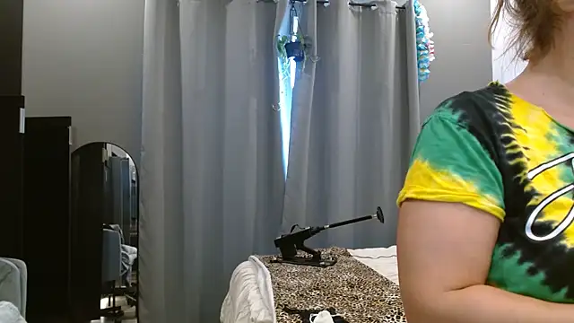 HazelSkyesChat