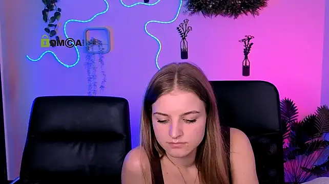 lisa_dark_