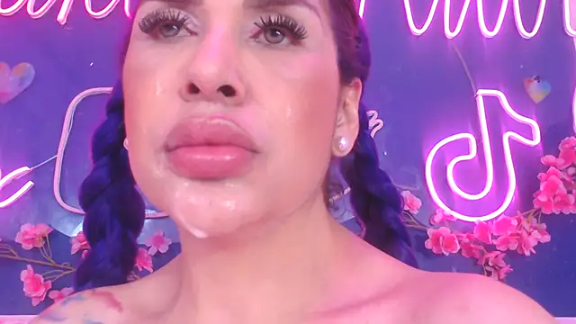 JakelineKitty webcam
