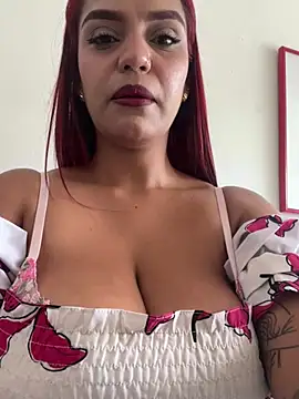 Sara-77 webcam