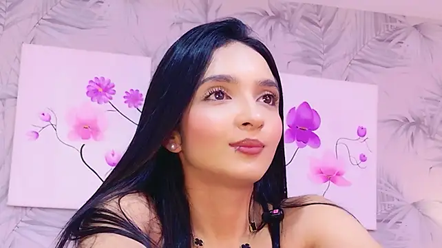 MiaSweeths webcam