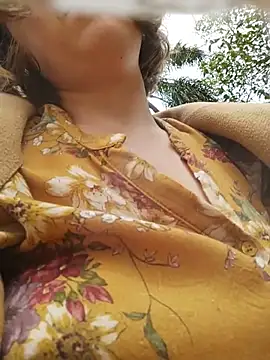 Public_Katrisha webcam