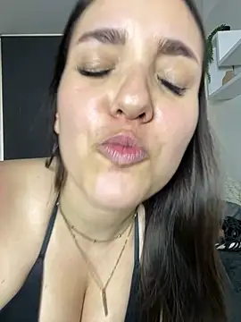 cloeX_c webcam