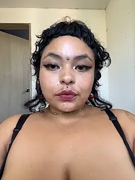 Capitaldoll420 webcam