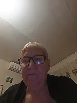 Molli1408 webcam